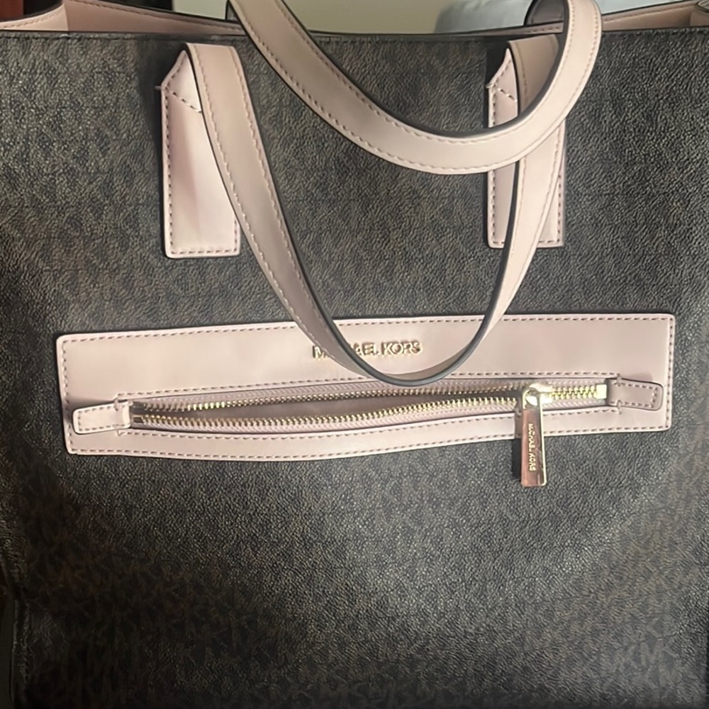 Micheal kors bag